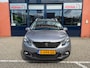 Peugeot 2008 1.2 110pk PureTech Blue Lease Allure / Trekhaak / Parkeersensoren / Riem vervangen / 4 seasons / 6 bak / Navi /