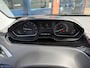 Peugeot 2008 1.2 110pk PureTech Blue Lease Allure / Trekhaak / Parkeersensoren / Riem vervangen / 4 seasons / 6 bak / Navi /