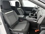 Citroën C5 Aircross SUV Live 130pk | Navigatie via Apple Carplay / Android Auto | Achteruitrijcamera | Climate Control | Cruise Control | Parkeersensoren v+a | Led koplampen | Armsteun | DAB+ radio | Bluetooth | Regensensor | Automatisch dimlicht | Multifunctioneel lederen stuurwiel | Trekhaak | 18" lichtmetalen velgen |