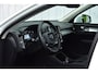 Volvo XC40 1.5 T3 Momentum Pro | Led | Cruise | NL-Auto |