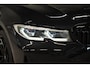BMW 3-Serie Touring 320e Business Edition Plus | Stoelverwarming | Cruise Control | Apple Carplay | Navigatie | Laser Light | HIFI | Parkeersensoren | Grootlichtassistent | DAB | SOH 88%