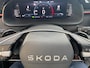 Skoda Kamiq 1.5 TSI Sport Business 150PK AUTOMAAT |Stoelverwarming| Climate control| Cruise Control| Parkeersensoren v+a| Achteruitrijcamera| Sportstoelen| Digitaal dashboard| Super strakke auto!