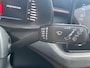 Skoda Kamiq 1.5 TSI Sport Business 150PK AUTOMAAT |Stoelverwarming| Climate control| Cruise Control| Parkeersensoren v+a| Achteruitrijcamera| Sportstoelen| Digitaal dashboard| Super strakke auto!