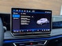 Volkswagen Tiguan 1.5 eTSI R-Line Black Ed.| IQ.Light HD | Pano | Harman Kardon | ACC | Side Assist | Trekhaak | DCC Pro | 20 Inch