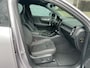Volvo EX40 Single Motor Extended Range Ultra Black Ed. 82 kWh stoelverwarming pano 360°