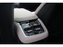Volvo XC90 2.0 T8 Plug-in hybrid AWD Ultra Bright Exec. Ed. | Geventileerde voorstoelen | Massagefunctie | Luchtvering | 22" lichtmetalen velgen | Stoelverwarming | verwarmd stuurwiel | Elektr. bedienbaar schuif-\-kanteldak | Extra getint glas | Gelamineerde ramen | Bowers & wilkins Audio | Head-up display | Google Services |