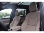 Volvo XC90 2.0 T8 Plug-in hybrid AWD Ultra Bright Exec. Ed. | Geventileerde voorstoelen | Massagefunctie | Luchtvering | 22" lichtmetalen velgen | Stoelverwarming | verwarmd stuurwiel | Elektr. bedienbaar schuif-\-kanteldak | Extra getint glas | Gelamineerde ramen | Bowers & wilkins Audio | Head-up display | Google Services |