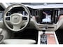 Volvo V60 Cross Country 2.0 D4 AWD Intro Edition Panorama-Elek,Dak/360 Camera/Parkeersensor v,a