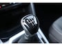 Volkswagen T-Roc 1.0 TSI 110pk Style | Navigatie | App Connect | Stoelverwarming | Achteruitrijcamera
