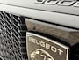 Peugeot 3008 1.6 Plug-In Hybrid 195pk e-DCS7 Allure Adaptive Cruise | Climate Control | Navigatie | Bekleding stof/kunstleder | Trekhaak | On board lader 7,4kW | Panoramic navigation Pack | 360 vision & Drive Assist Pack