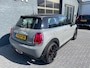 MINI Cooper 3-Deurs 1.5 First Born Edition navi led bluetooth