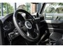 Land Rover Defender 2.2 D HT 110" E|Camera|Grijs kent|Airco|