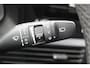 Hyundai i20 1.0-100pk T-GDI Comfort. Correct nette en subliem rijdende wagen ! Airco, navigatie, telefoonvoorb., cruise control, LM wielen, lane assist, metallic lak, digitaal dashboard, Apple carplay/Android auto, DAB radio etc.