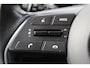 Hyundai i20 1.0-100pk T-GDI Comfort. Correct nette en subliem rijdende wagen ! Airco, navigatie, telefoonvoorb., cruise control, LM wielen, lane assist, metallic lak, digitaal dashboard, Apple carplay/Android auto, DAB radio etc.