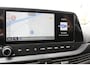 Hyundai i20 1.0-100pk T-GDI Comfort. Correct nette en subliem rijdende wagen ! Airco, navigatie, telefoonvoorb., cruise control, LM wielen, lane assist, metallic lak, digitaal dashboard, Apple carplay/Android auto, DAB radio etc.