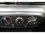 Hyundai i20 1.0-100pk T-GDI Comfort. Correct nette en subliem rijdende wagen ! Airco, navigatie, telefoonvoorb., cruise control, LM wielen, lane assist, metallic lak, digitaal dashboard, Apple carplay/Android auto, DAB radio etc.