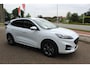 Ford Kuga 2.5-225pk PHEV ST-Line X. Luxe hybride rijden voor een reëel bedrag ! Trekhaak, Winter Pack, Cruise Contol, Climate Control, Camera