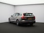 Volvo V60 2.0 T5 Momentum Pro / Adaptive Cruise / Pilot Assist / BLIS / Elektrische Achterklep / Carplay /
