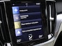 Volvo V60 2.0 T5 Momentum Pro / Adaptive Cruise / Pilot Assist / BLIS / Elektrische Achterklep / Carplay /