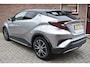 Toyota C-HR / C-HR+ 1.8 Hybrid Bi-Tone Plus '16 Leder Clima Navi Cruise Inruil mogelijk