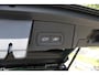Volvo XC60 B5 Inscription | Panoramadak | Head-up display | Verwarmbare voorstoelen en stuurwiel | Rondom zichtcamera | Elekrische voorstoelen | Apple carplay/Android auto |