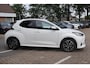 Toyota Yaris 1.5 Hybrid 115 DYNAMIC STOELVERW. LED KOPLAMPEN LENDE STEUN AD-CRUISE CAMERA CLIMA