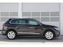Volkswagen Tiguan 1.4 TSI eHybrid 245pk Elegance | SoH 93% | Trekhaak | 360 Camera | Stoelverwarming | Navigatie | Dodehoeksensor | Head-up Display