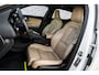 Polestar 2 Long Range Dual Motor Launch Edition 78kWh | Nappaleder | Stoelventilatie | Harman Kardon Audio | 360 Graden Camera | Parkeersensoren | Panoramadak | Cruise Control Adaptief | Elektrische Achterklep | Navigatie | Lichtmetalen Velgen 20 inch