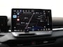 Volkswagen T-Roc R-Line First Edition 1.5 eTSI 150 PK | Panoramadak | Black Style | Navigatie | Trekhaak | Elektrische achterklep |
