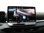 Volkswagen T-Roc R-Line First Edition 1.5 eTSI 150 PK | Panoramadak | Black Style | Navigatie | Trekhaak | Elektrische achterklep |
