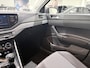 Volkswagen Polo 1.0 TSI Life Edition | 95pk | Apple Carplay draadloos | Camera | Parkeersensoren achter | Android Auto draadloos | Ruiten getint | LED koplampen | Airco | Adaptive cruise control | DAB radio |