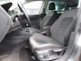 Volkswagen Golf 1.0 TSI Comfortline Business / NAV / Stoelverwarming / Carplay