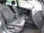 Volkswagen Golf 1.0 TSI Comfortline Business / NAV / Stoelverwarming / Carplay