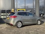Kia Carens 2.0 GDi ExecutiveLine Automaat I 165 PK I Panoramadak I Trekhaak + 1500 kg Trekgewicht I Park. Cam. + Sens. I Navigatie