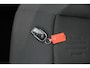 Toyota C-HR / C-HR+ 1.8 Hybrid 140 Dynamic | Bi-tone| Parkeersensoren | Apple carplay Android auto | Keyless |