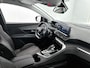 Peugeot 5008 SUV Allure Pack 130pk Automaat | Navigatie | Achteruitrijcamera | Handsfree Achterklep | Climate Control | Keyless | Dodehoeksensor | Parkeersensoren v+a | Cruise Control | Led koplampen | Apple Carplay / Android Auto | Bluetooth | DAB+ radio | Donker getint glas | 18" lichtmetalen velgen |
