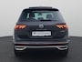 Volkswagen Tiguan 1.4TSIeHybrid 180kW/245PK Elegance DSG · Panoramadak · Apple/Android Car Play · Camera + Parkeersensoren