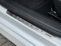 Peugeot e-208 EV GT Pack 50 kWh | Camera | Stoelverwarming | Adaptieve Cruise Control | DAB | Alcantara | Apple Carplay & Android Auto |