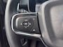 Volvo XC40 2.0 B4 Ultimate Bright | Stoel / stuurverwarming | Harman Kardon | 360 Camera | Trekhaak | Elektrische stoelen |