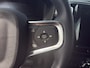 Volvo XC40 2.0 B4 Ultimate Bright | Stoel / stuurverwarming | Harman Kardon | 360 Camera | Trekhaak | Elektrische stoelen |