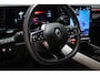 Renault Espace E-Tech full hybrid 200 iconic 7p. | PANORAMADAK | HEAD UP | MASSAGE | TREKHAAK