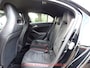 Mercedes-Benz A-klasse 160 AMG Night Edition / CRUISE / SPORTSTOELEN / NAVIGATIE
