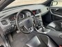 Volvo V60 2.0 T4 R-Design | Trekhaak | Standkachel | Navigatie | Camera | Adaptieve Cruise | Recent groot onderhouden & APK |