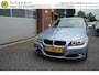 BMW 3-Serie 320I 170PK HIGH EXECUTIVE ORIGINEEL NEDERLANDS ECC AIRCO CRUISECONTROL 17INCH SPORTSTOELEN PARKEERSENSOREN 4X ELECTR.RAMEN/SPIEGELS