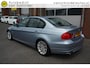 BMW 3-Serie 320I 170PK HIGH EXECUTIVE ORIGINEEL NEDERLANDS ECC AIRCO CRUISECONTROL 17INCH SPORTSTOELEN PARKEERSENSOREN 4X ELECTR.RAMEN/SPIEGELS