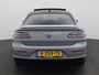 Volkswagen Arteon 2.0 TSI R-Line Business+ 190 PK < Automaat | R-line exterieur | R-line interieur | Navigatie | Apple Carplay | Android Auto | Panoramadak | Schuifdak | LED Matrix | Lichtmetalen velgen | Climate control | Dodehoek sensoren | Fabrieksgarantie t/m 12-2026 |
