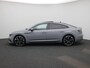 Volkswagen Arteon 2.0 TSI R-Line Business+ 190 PK < Automaat | R-line exterieur | R-line interieur | Navigatie | Apple Carplay | Android Auto | Panoramadak | Schuifdak | LED Matrix | Lichtmetalen velgen | Climate control | Dodehoek sensoren | Fabrieksgarantie t/m 12-2026 |