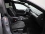 Volkswagen Arteon 2.0 TSI R-Line Business+ 190 PK < Automaat | R-line exterieur | R-line interieur | Navigatie | Apple Carplay | Android Auto | Panoramadak | Schuifdak | LED Matrix | Lichtmetalen velgen | Climate control | Dodehoek sensoren | Fabrieksgarantie t/m 12-2026 |