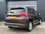 Peugeot 2008 1.6 VTi Access - Navigatie - Parkeersensoren - Climate Control - Trekhaak