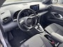 Toyota Yaris Cross 1.5 Hybrid Explore | Dodehoek | Parkeersensoren V+A | Stoel+stuurverwarming